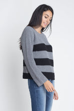 Load image into Gallery viewer, Women's Casual Stripe Round Neck Sweater